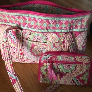 Vera Bradley Bags - Vera Bradley shoulder bag and wallet Vera Bradley Bags - Vera Bradley shoulder bag and wallet